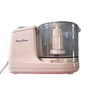 Taste of Home Mini Food Chopper Model M-1  120V 75W Electric No Box Tested Works